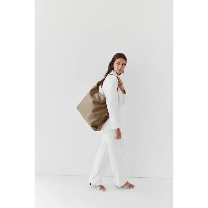 Bella XL 2-1 Convertible Backpack Tote | Taupe