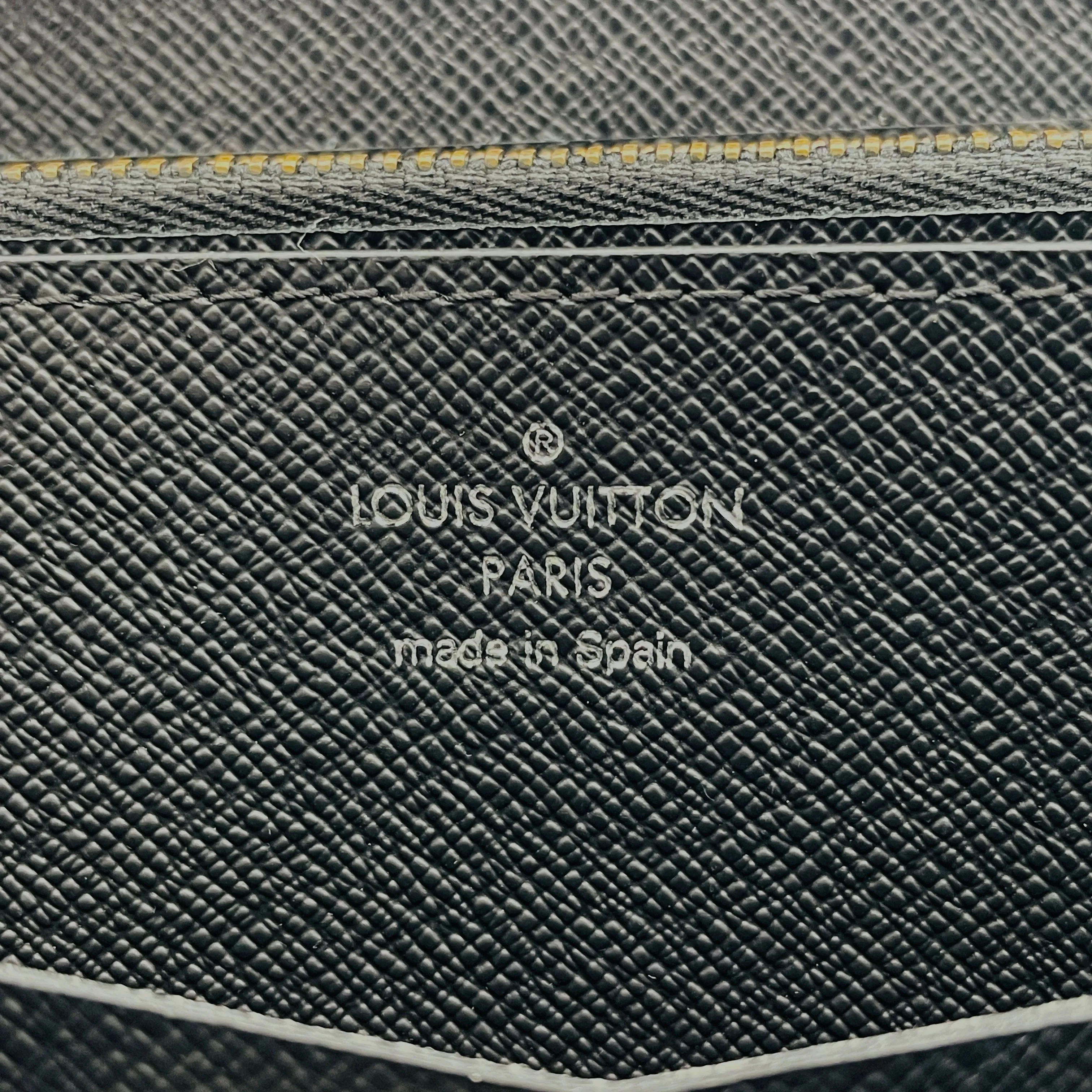 LOUIS VUITTON Eclipse Zippy wallet XL